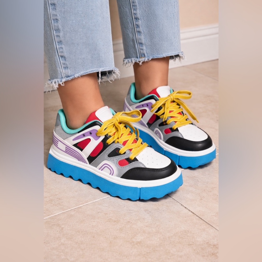 Forever Link Women's Multicolored Chunky Platform Sneakers Size 7.5 NWT